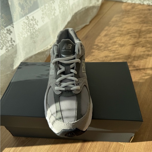 New Balance Gray and White Athletic Shoes - Picture 2 of 4